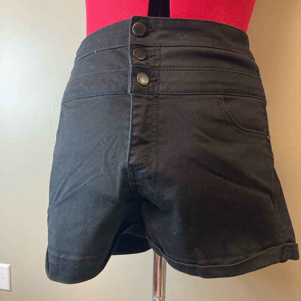 Tinseltown Denim Couture Black Triple Button High Waisted Size 11 Shorts